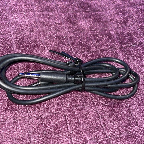 Amazon Alexa mobile aux cord 3.5mm stereo male to male super silicone quality - Picture 3 of 5